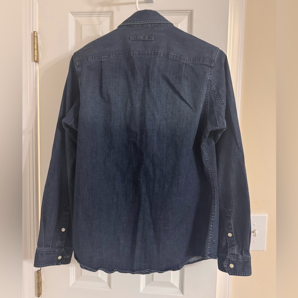 Duluth Trading Co Women’s Denim Pearl Snap Shirt Size Small - Picture 2 of 12